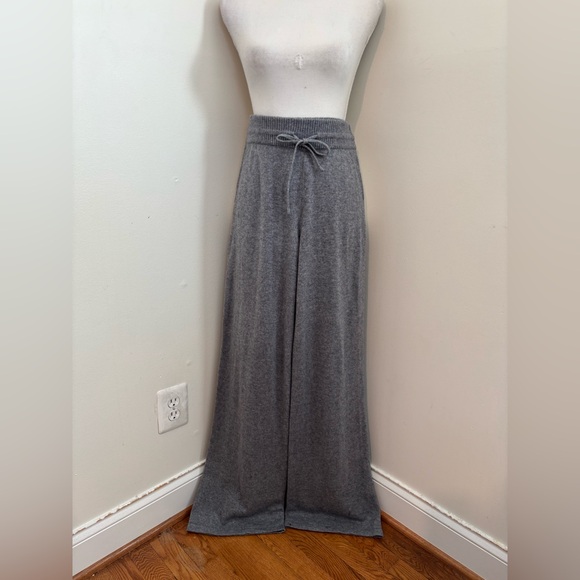 Rumored Wide Leg Knit Pants Two Piece Lounge Set In Charcoal Medium Size NWT - Picture 9 of 12